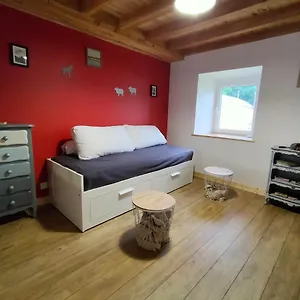 Hébergement de vacances Les Petites Poussières, Bas-en-Basset
